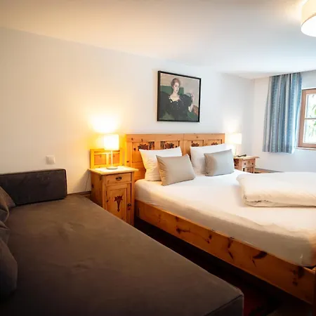 Schoesser-brandler Konukevi